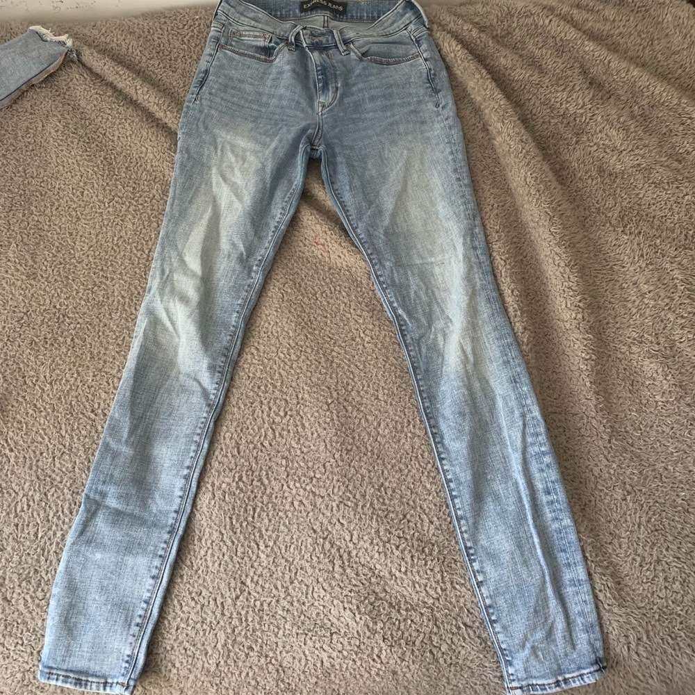 Midrise light wash express jeggings